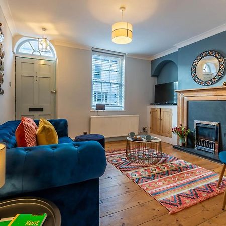 Two Bedroom House In Canterbury City Centre Exterior photo