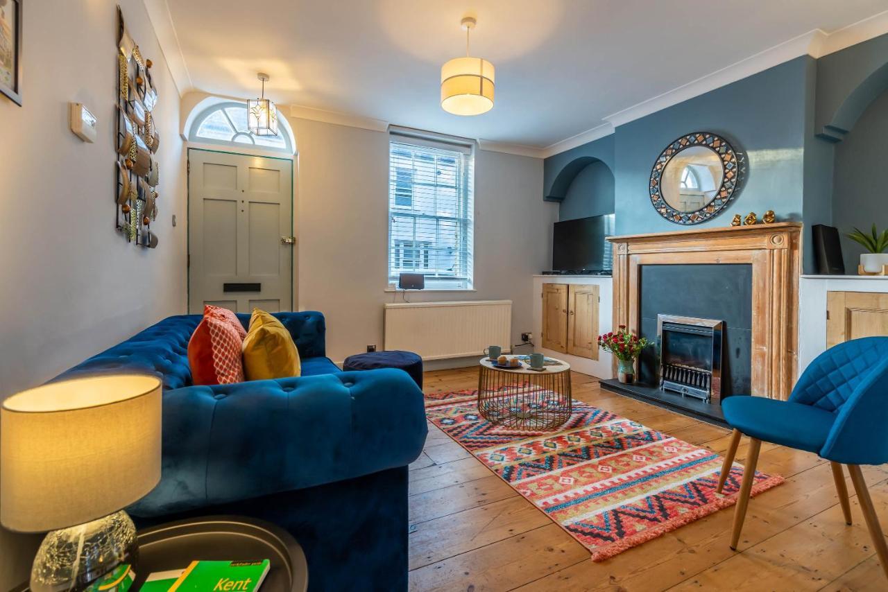 Two Bedroom House In Canterbury City Centre Exterior photo