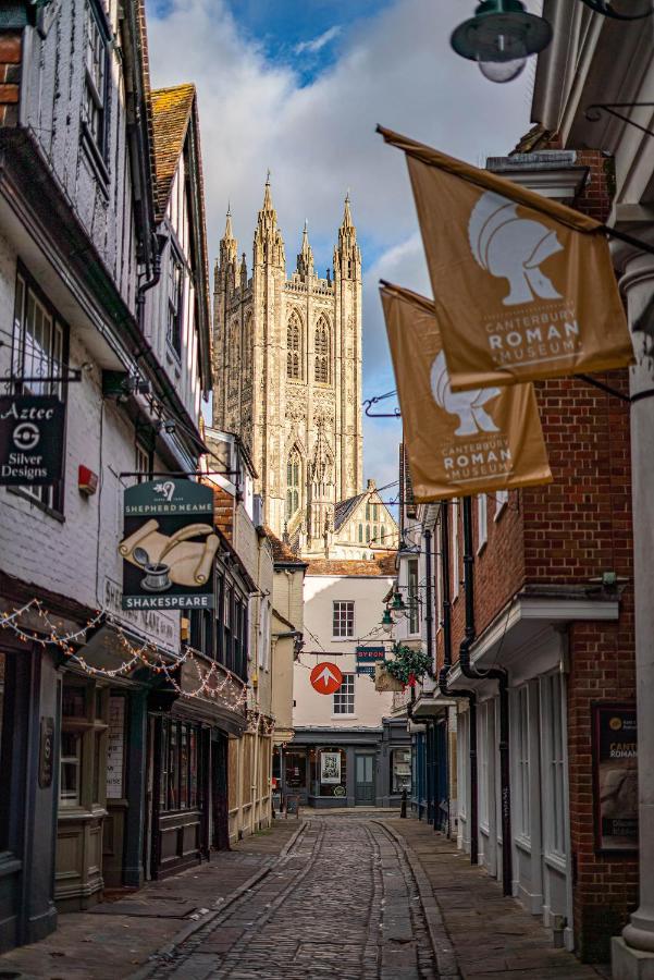 Two Bedroom House In Canterbury City Centre Exterior photo